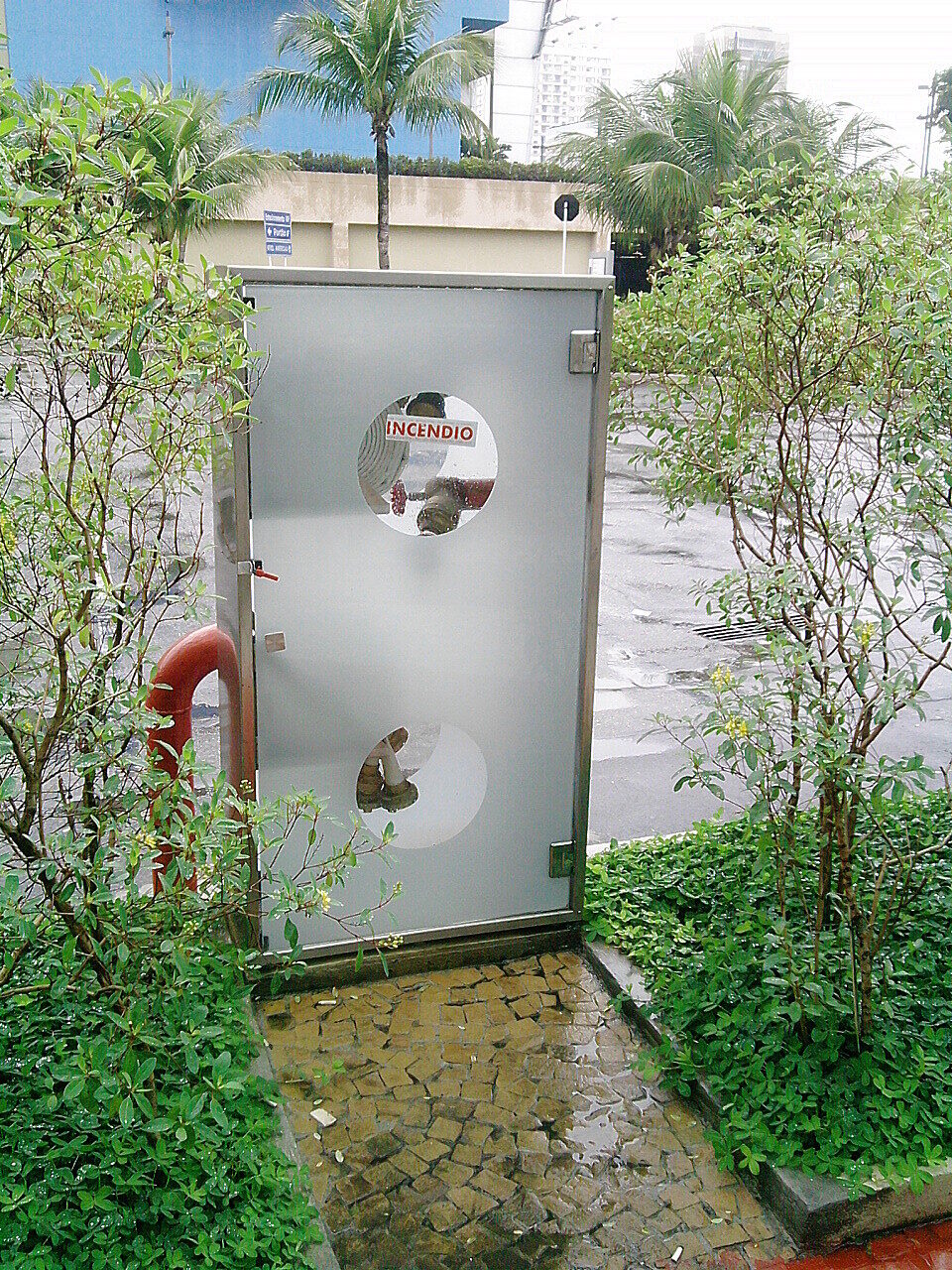 Abrigo de hidrante em aço inox