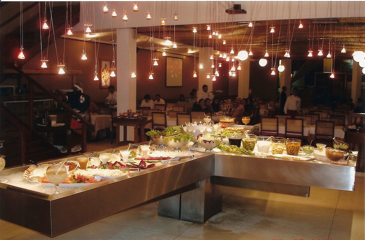 Balcão de buffet em aço inox